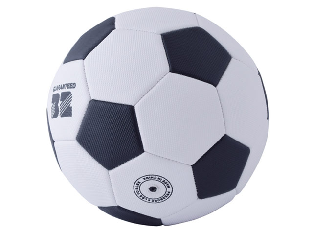 Field Pro size 5 soccer ball in white and black